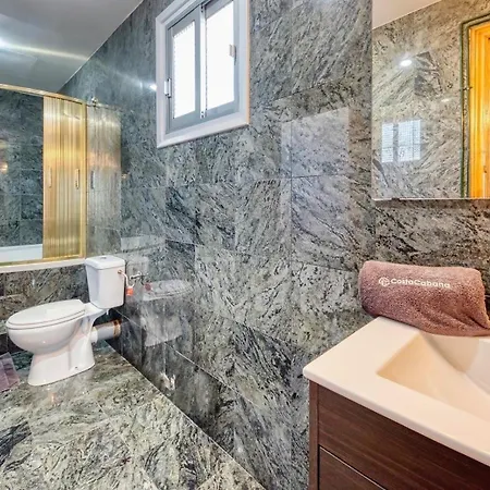 Costacabana - Abigail *