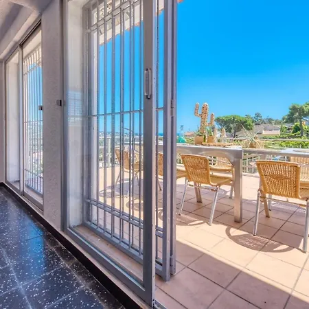 Costacabana - Abigail فيلة