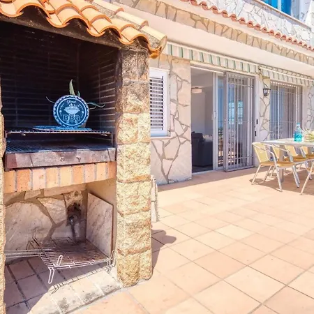 Costacabana - Abigail