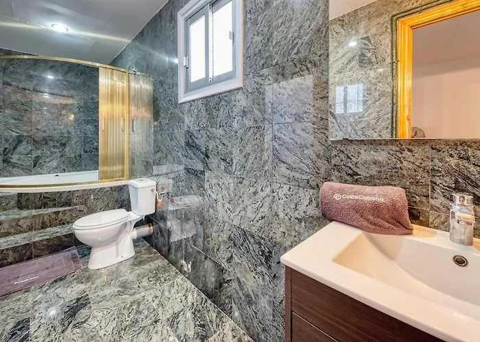 Costacabana - Abigail *