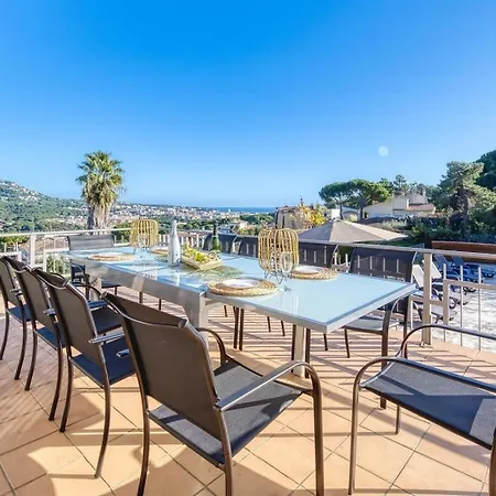 Costacabana - Abigail *