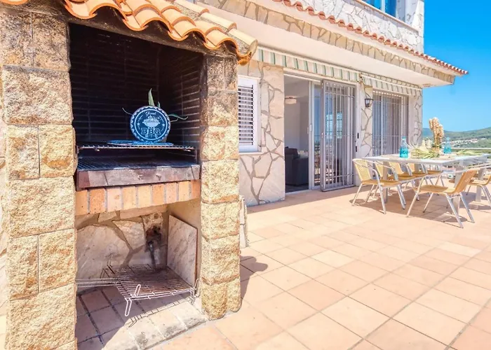 Costacabana - Abigail